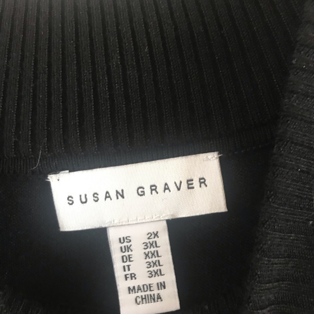 Susan Graver size 2X this is an off cold shoulder sweater